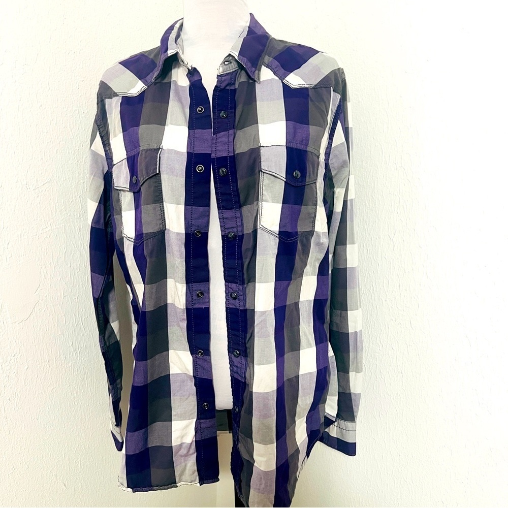 Express Pearl Snap Shirt Large Purple/Gray/Black Plaid Pockets Long Sleeve EUC